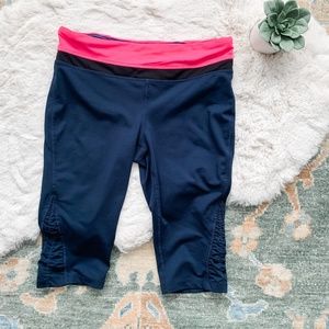 Tangerine Navy & Pink Bermuda Athletic Leggings- Size Medium